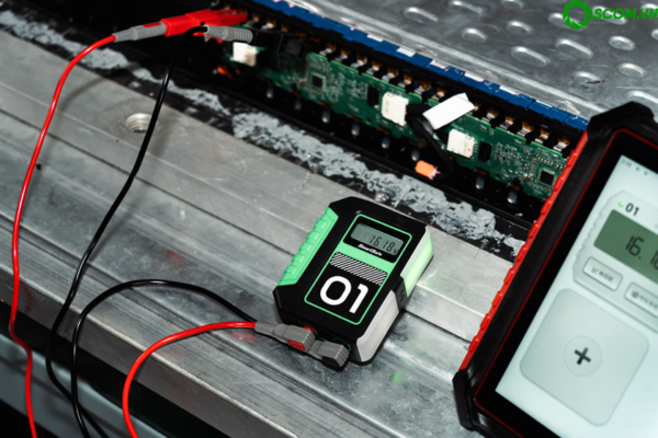 Thiết bị đo điện áp không dây 1000V - Launch SmartSafe VM13